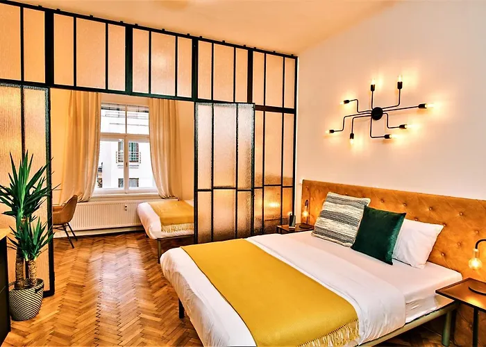 CAMŌ Boutique Apartments